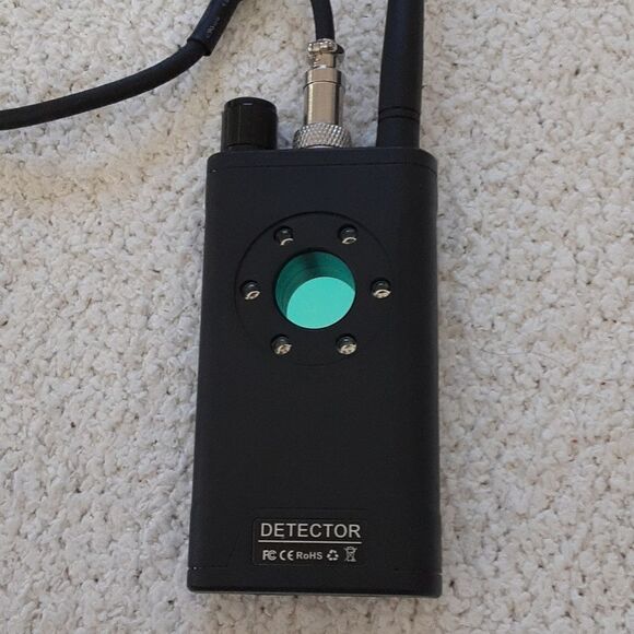 Advanced Detector K18, Hidden Camera/Hidden GPS Detector, new in open box. - Picture 5 of 8